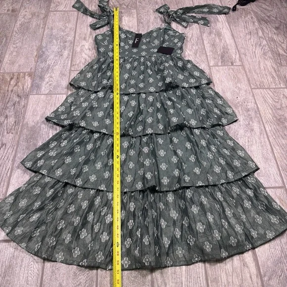 NWT Lulus Gorgeous Excellence Green Floral Burnout Tiered Midi Dress XL Coquette - Picture 6 of 9